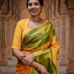 Premium Women's Jacquard Banarasi Silk Saree Ideal for Weddings & Festivals.