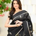 saree for women in festival season and function.