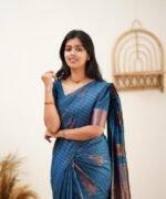 Premium Women's Jacquard Banarasi Silk Saree Ideal for Weddings & Festivals. - Image 2