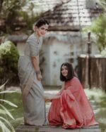 Premium Women's Jacquard Banarasi Silk Saree Ideal for Weddings & Festivals. - Image 7