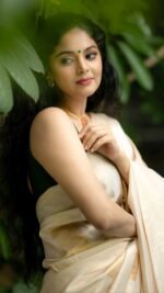 Banarasi Silk Saree Ideal for Weddings & Festivals. - Image 10