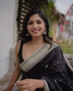 saree for women in festival season and function. - Image 5