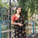 Banarasi Silk Saree Ideal for Weddings & Festivals.