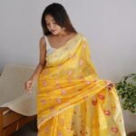 Premium Women's Jacquard Banarasi Silk Saree Ideal for Weddings & FestivaL.