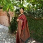 Premium Women's Jacquard Banarasi Silk Saree Ideal for Weddings & Festivals.