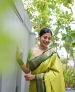 Premium Women's Jacquard Banarasi Silk Saree Ideal for Weddings & Festivals. - Image 5