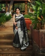 saree for women in festival season and function. - Image 4