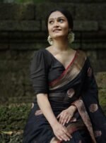 Premium Women's Jacquard Banarasi Silk Saree Ideal for Weddings & Festivals. - Image 11