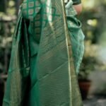 Premium Women's Jacquard Banarasi Silk Saree Ideal for Weddings & Festivals. - Image 4