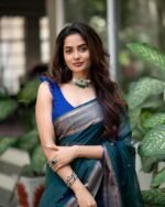 Premium Women's Jacquard Banarasi Silk Saree Ideal for Weddings & Festivals. - Image 9