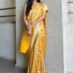 Premium Women's Jacquard Banarasi Silk Saree Ideal for Weddings & Festivals.