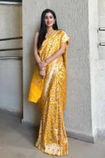 Premium Women's Jacquard Banarasi Silk Saree Ideal for Weddings & Festivals.