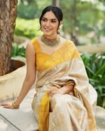 Premium Women's Jacquard Banarasi Silk Saree Ideal for Weddings & Festivals. - Image 7