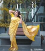 Premium Women's Jacquard Banarasi Silk Saree Ideal for Weddings & Festivals. - Image 2