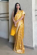 Premium Women's Jacquard Banarasi Silk Saree Ideal for Weddings & Festivals. - Image 2