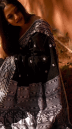 saree for women in festival season and function. - Image 2